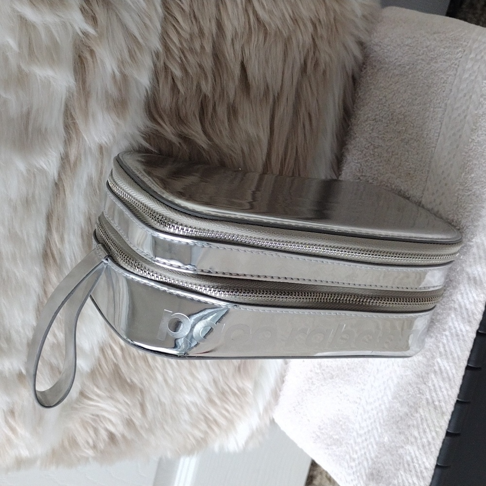 Paco Rabanne pouch - Picture 16 of 16